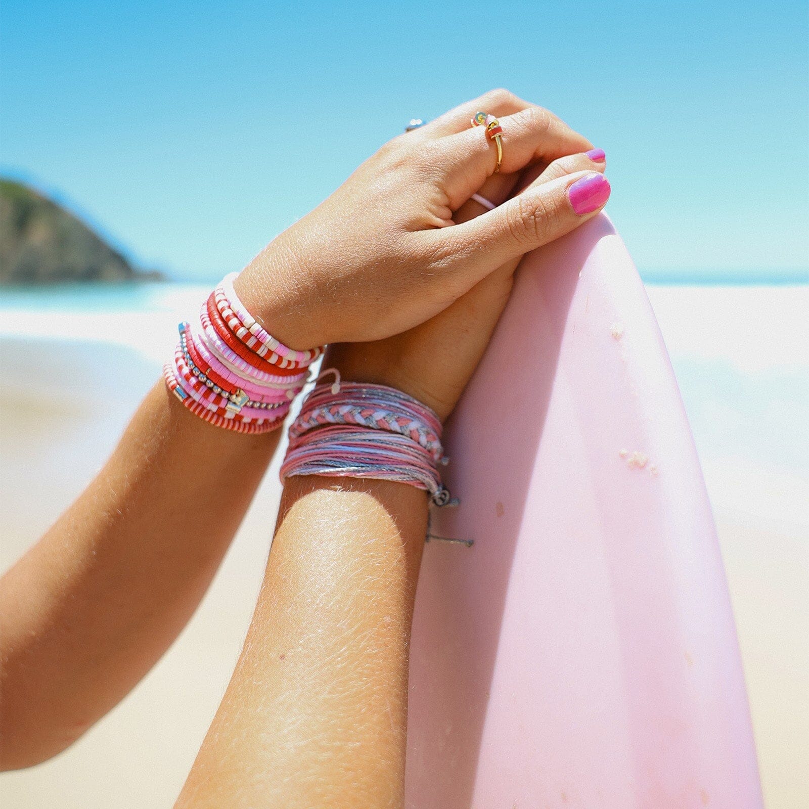 Besos Braided Bracelet - Image 8