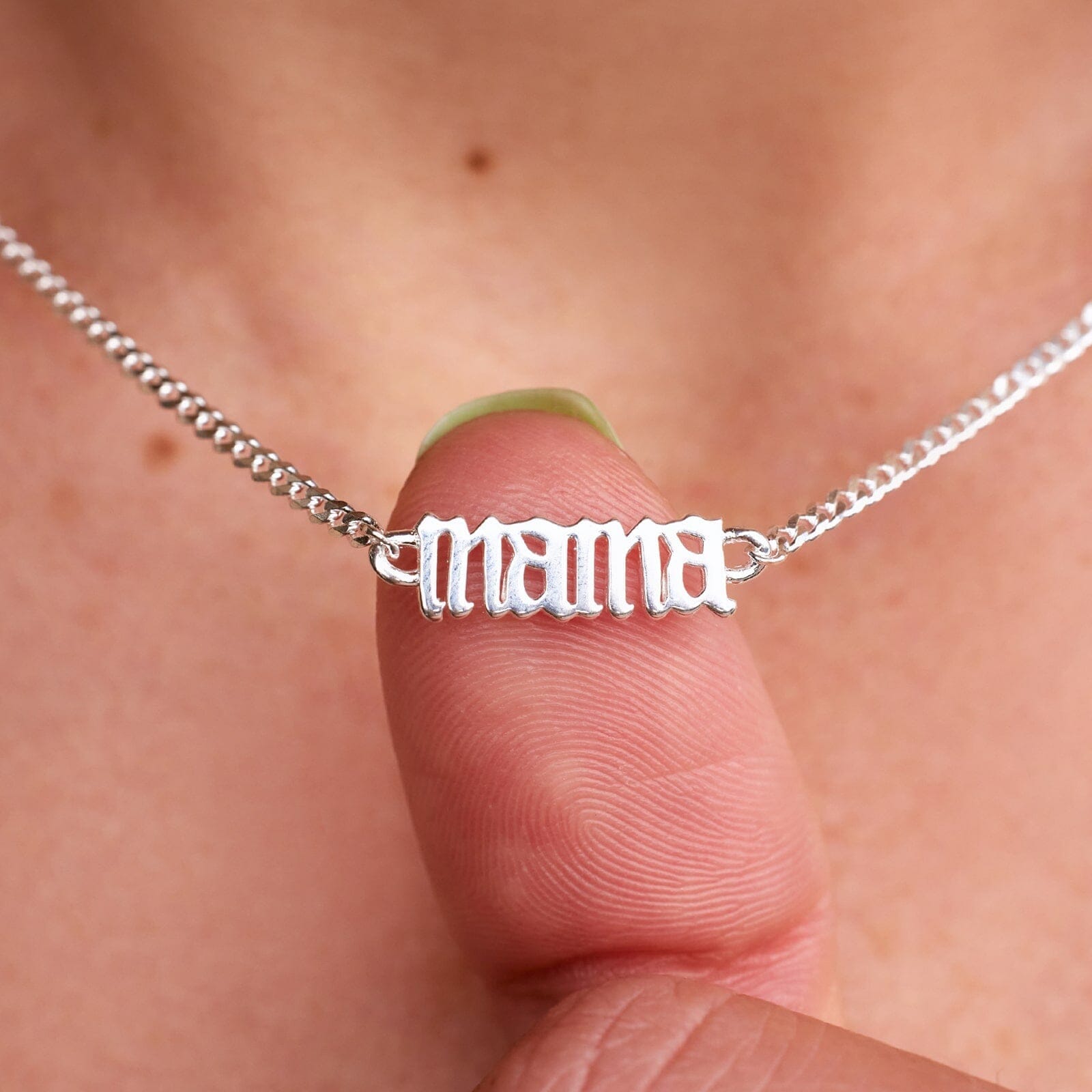 Mama Curb Chain Choker - Image 4