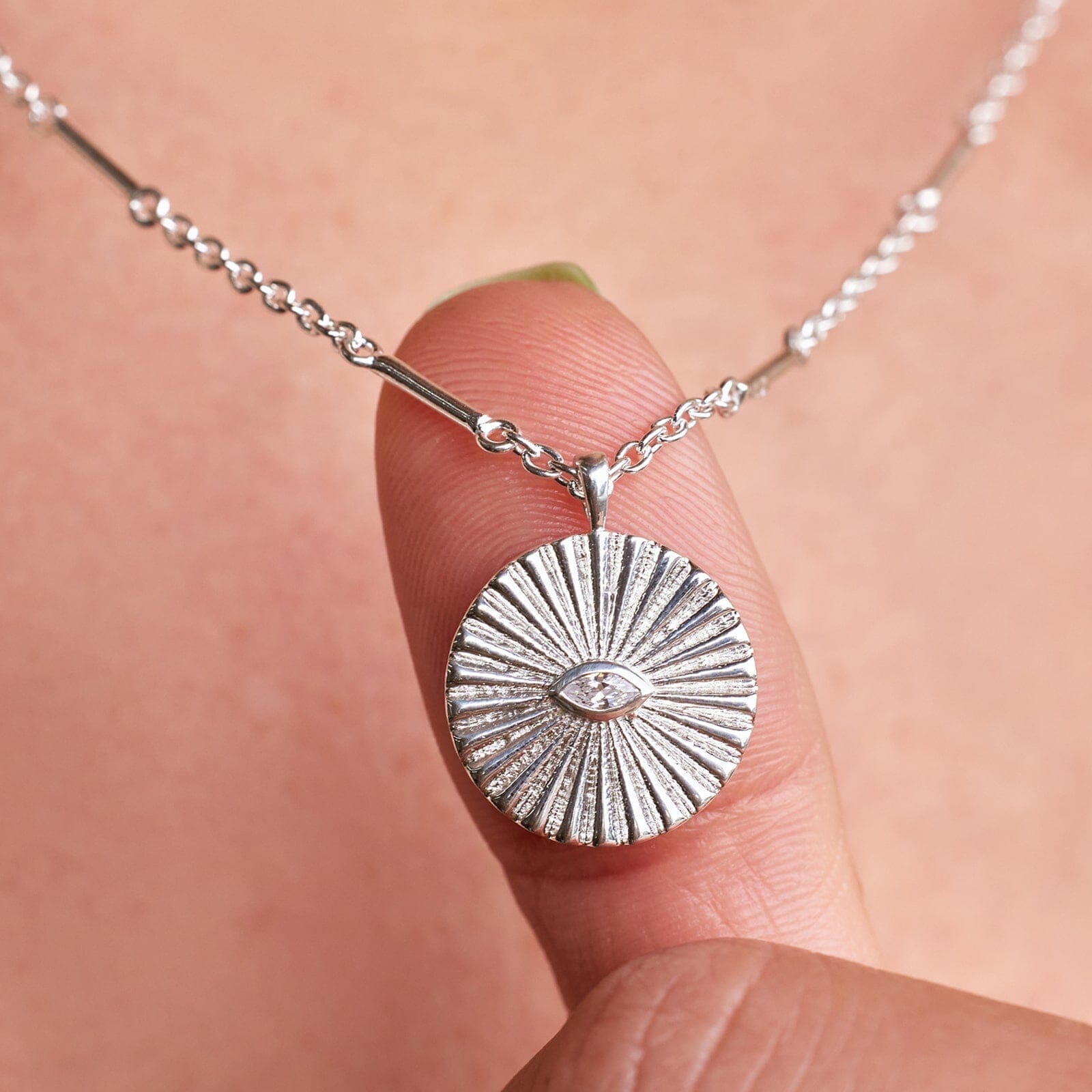 Protective Eye Pendant Necklace - Image 6