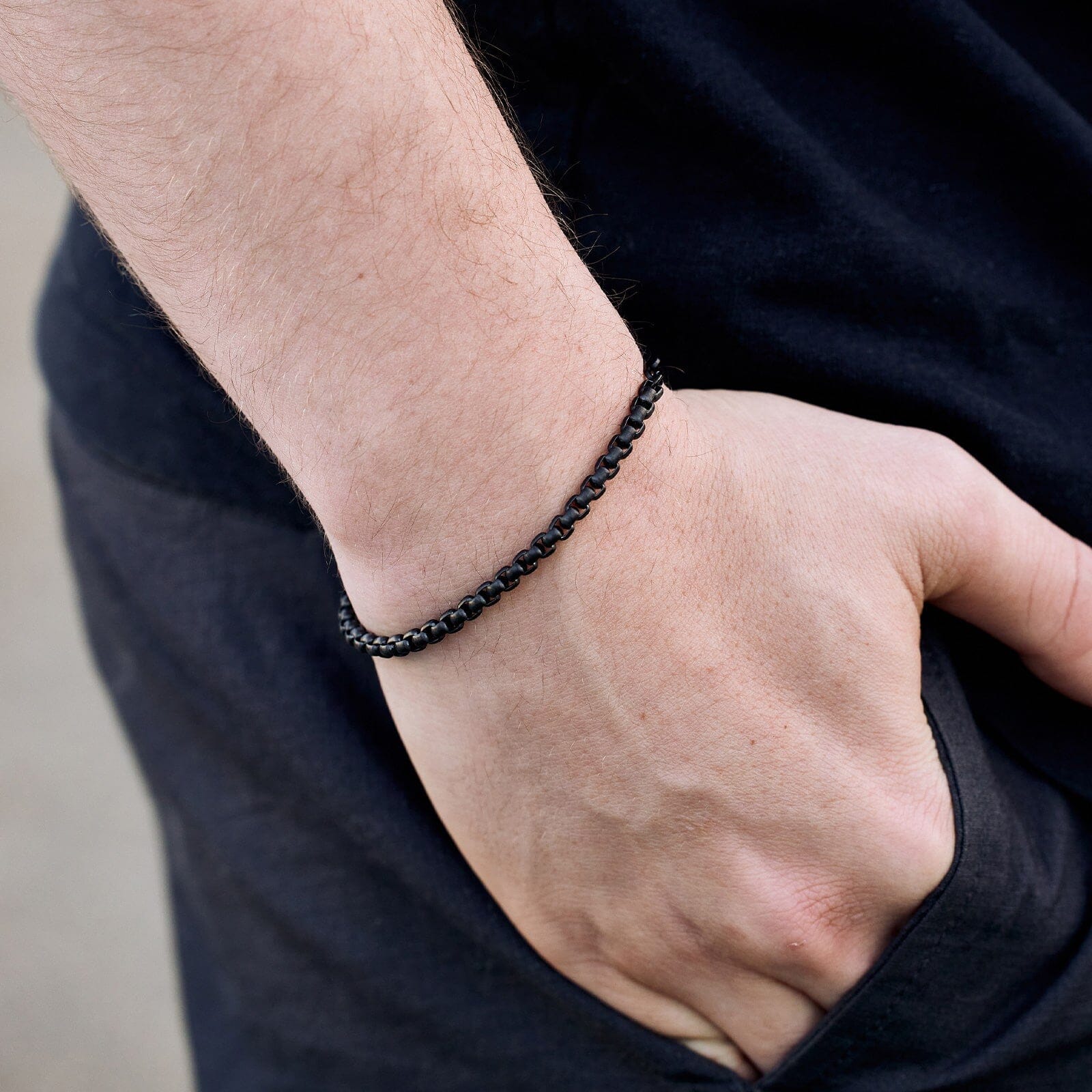 Men's Carabiner Clasp Chain Bracelet - Image 6