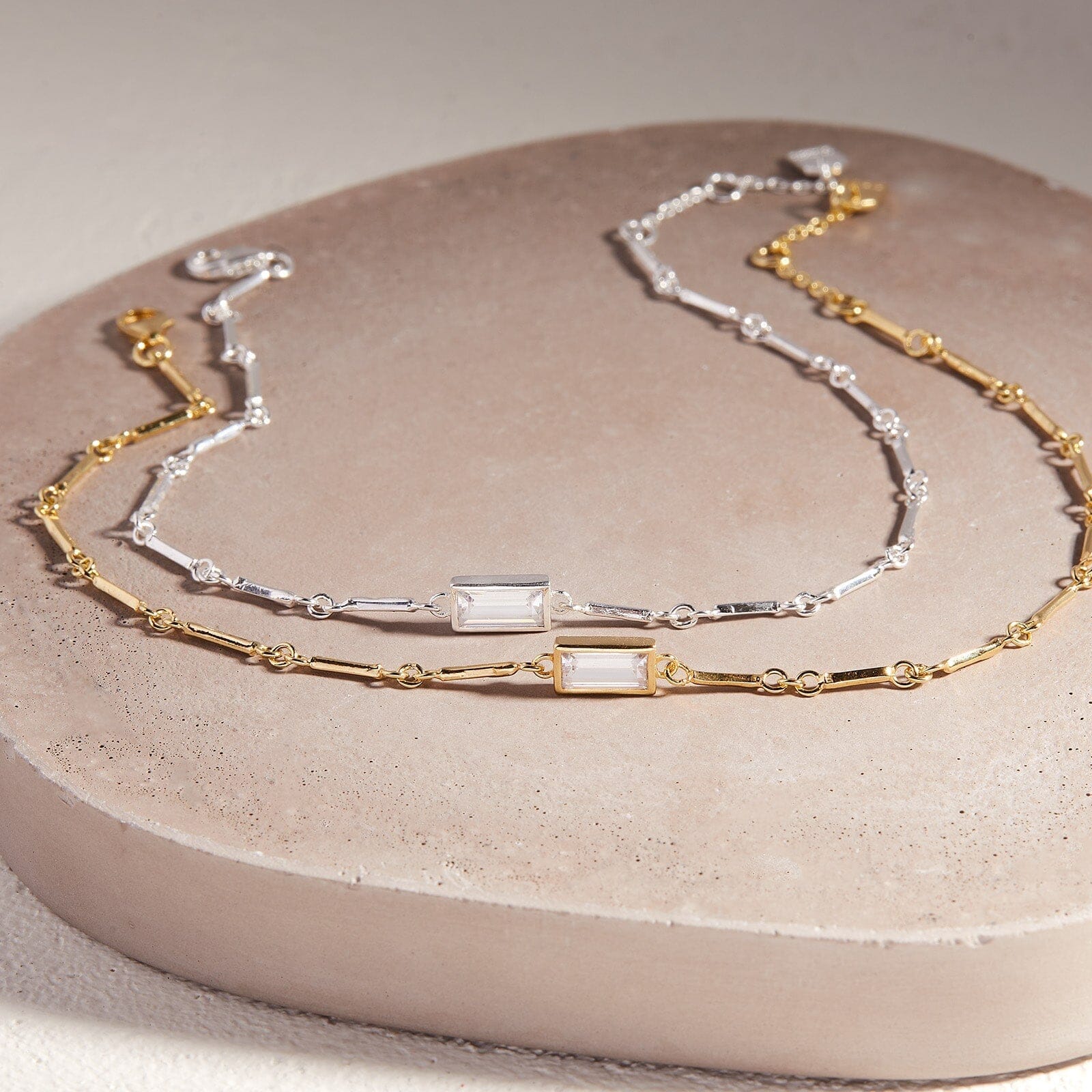 Baguette Bar Chain Choker - Image 2