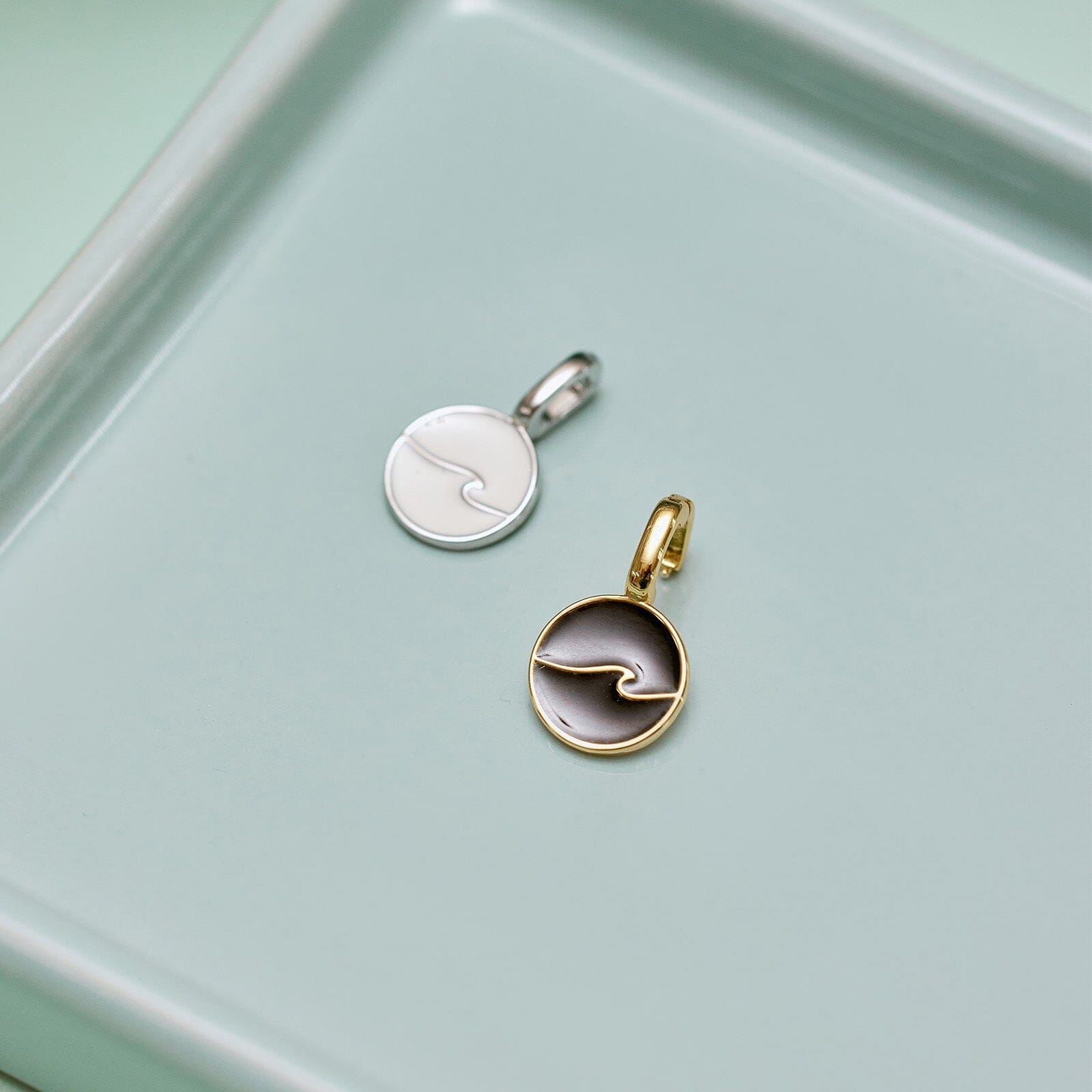Harper Wave Charm - Image 14