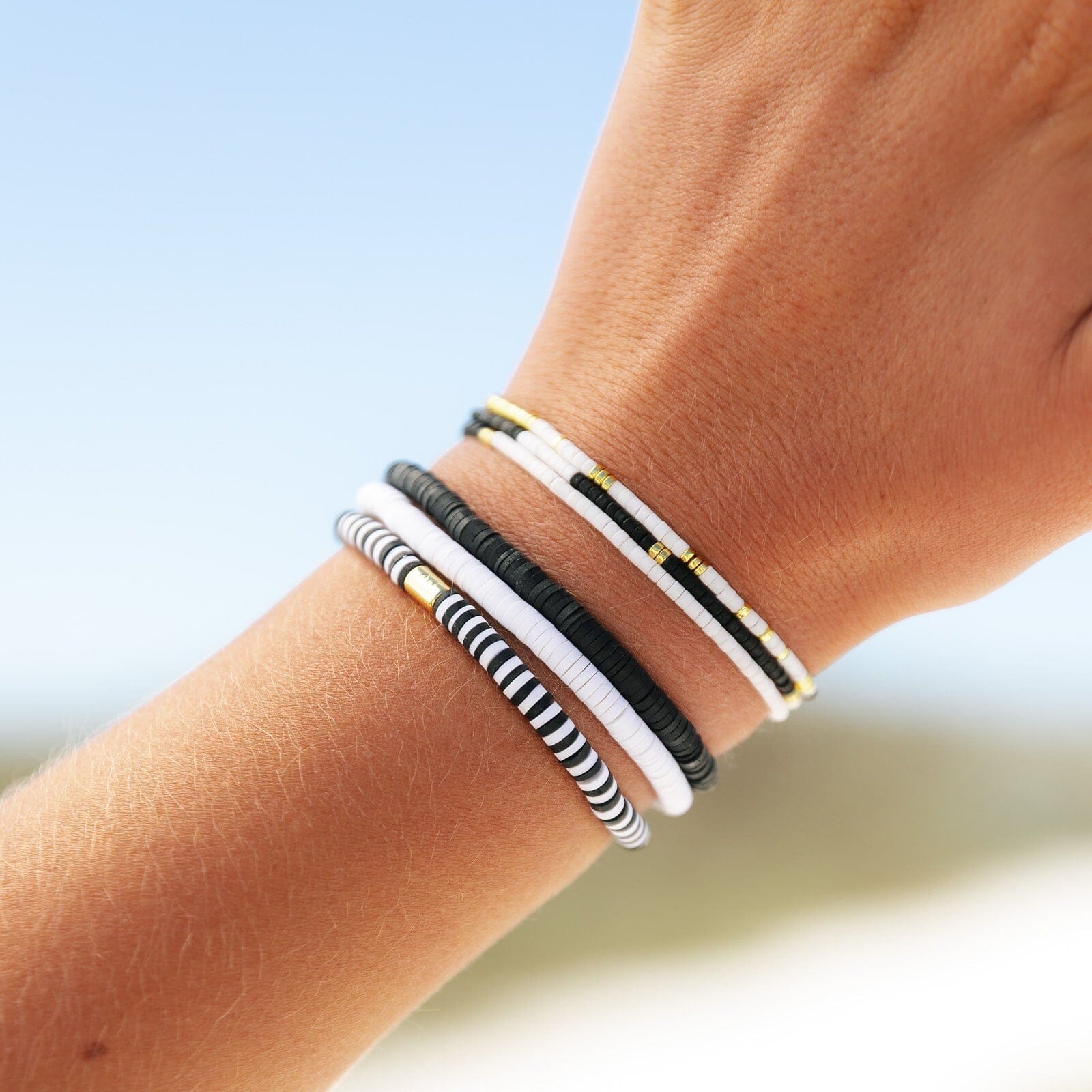 Black Seascape Stretch Bracelet - Image 6