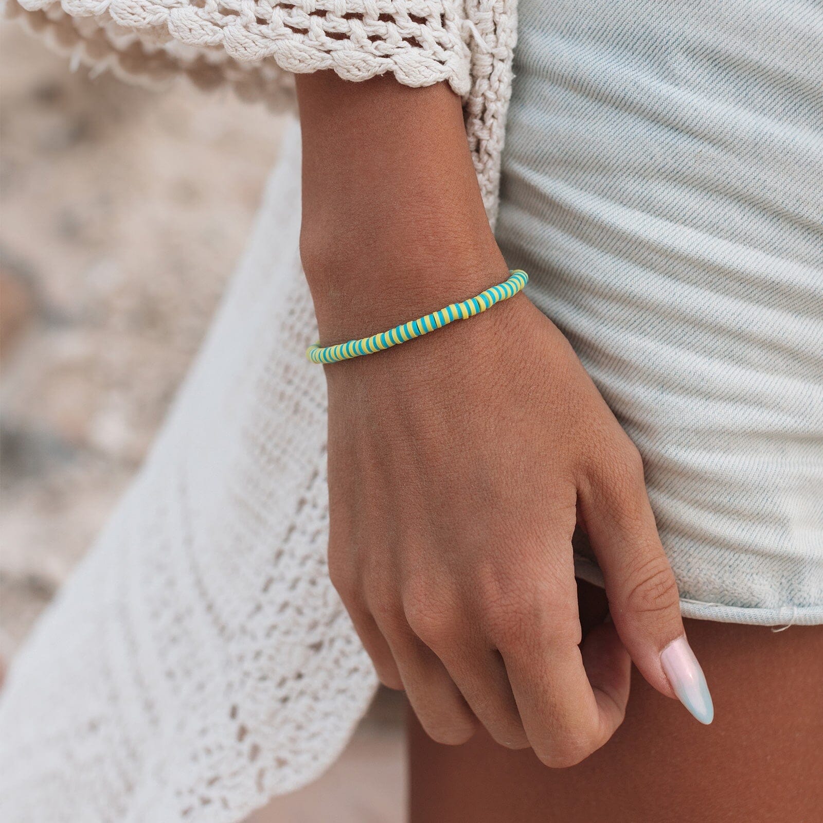 Sunbleached Aqua Seascape Stretch Bracelet - Image 3