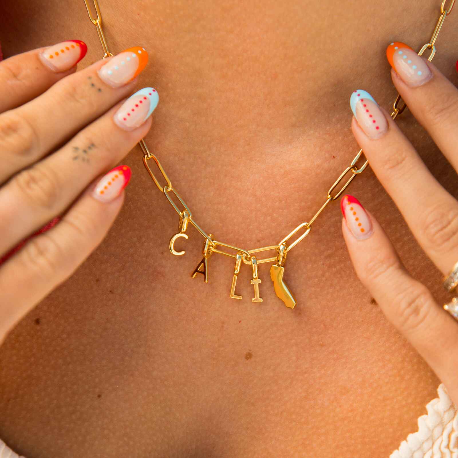 Harper Statement Paperclip Chain Necklace - Image 3