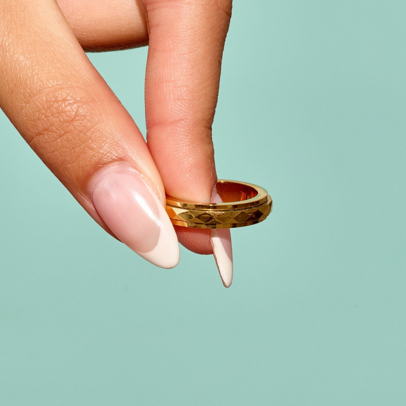 Diamond Cut Fidget Ring - Image 6