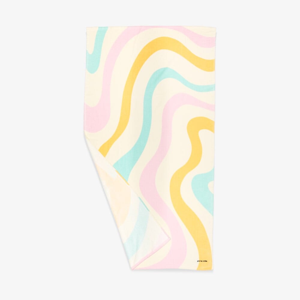 Catching Waves Towel - Image 4