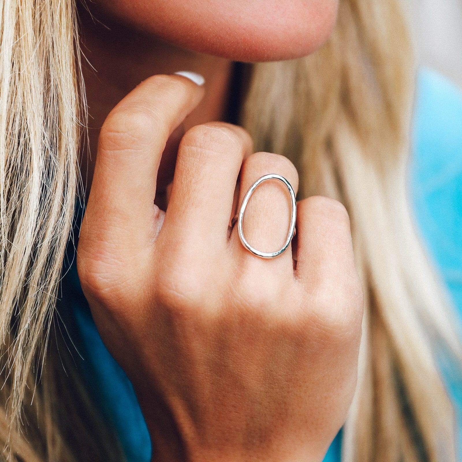 Silver Oval Open Ring - Image 3