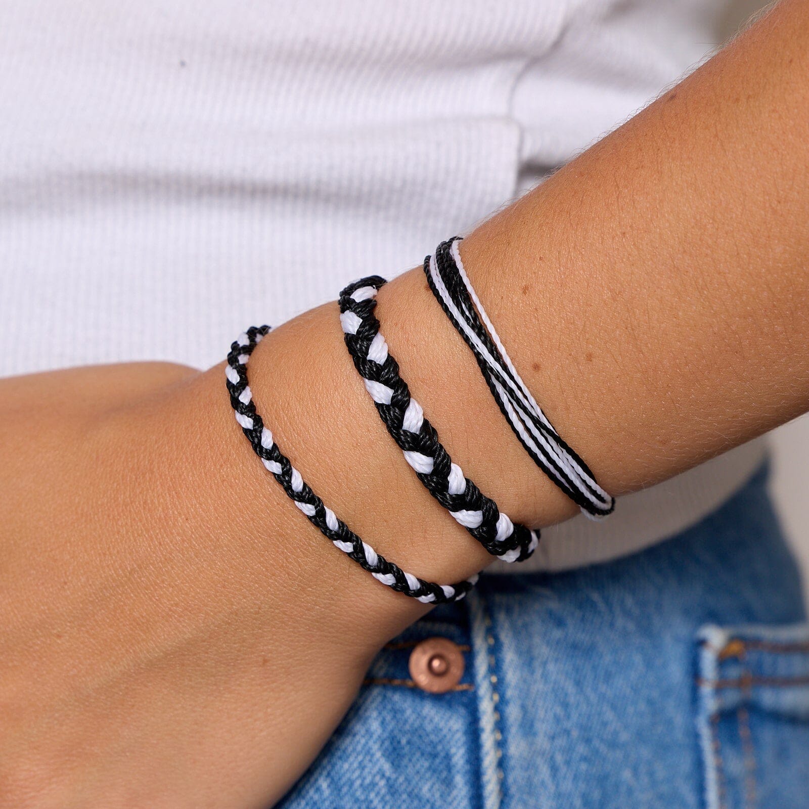 Black & White Collection - Image 6