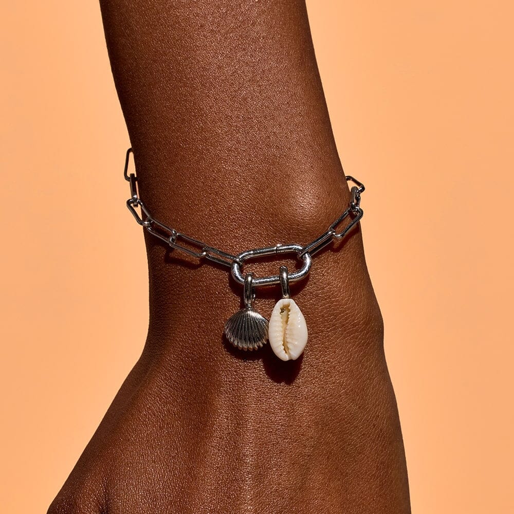 Harper Shell Charm - Image 3