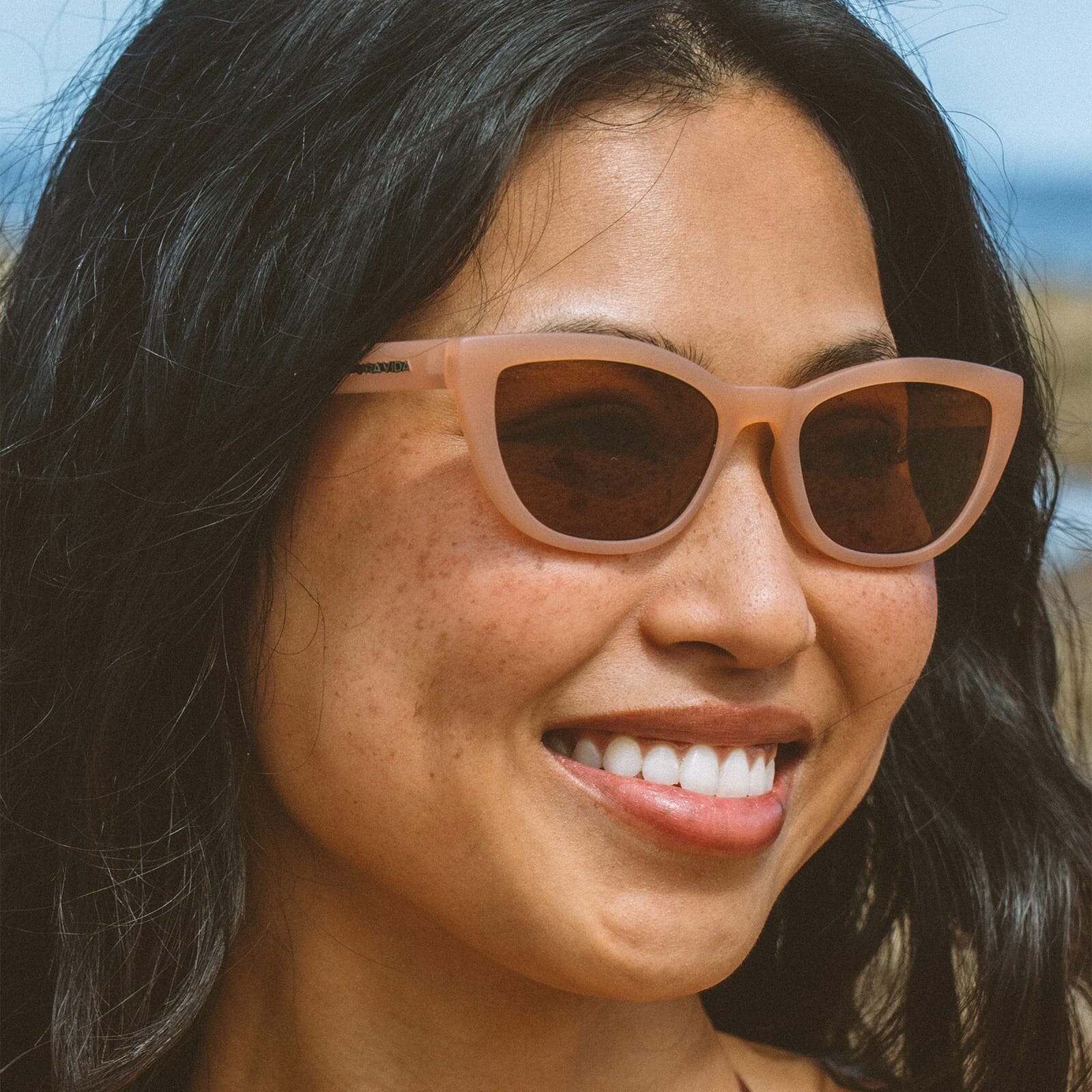 Monica Glow Sunglasses - Image 14