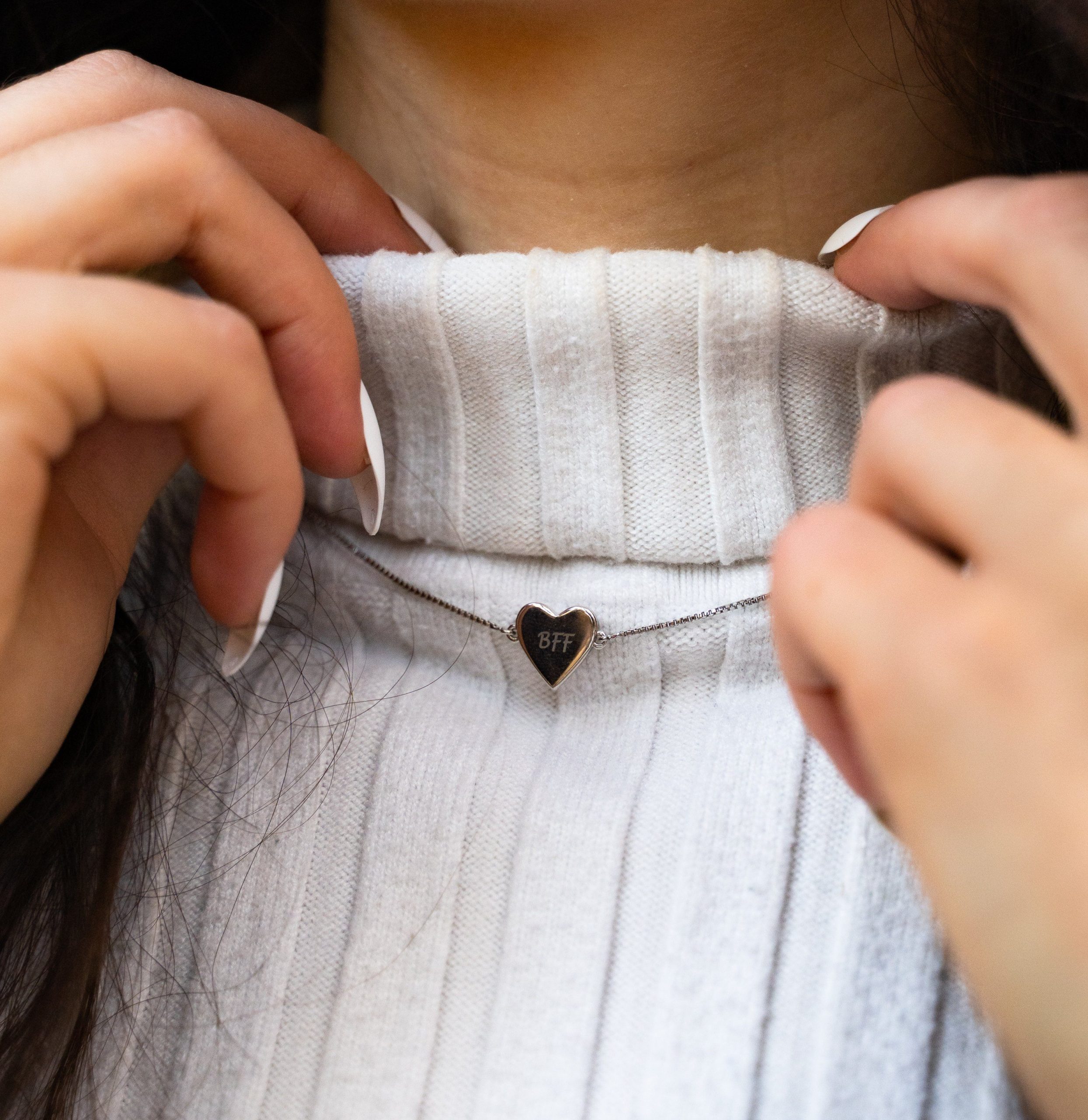 Engravable Heart Choker - Image 10